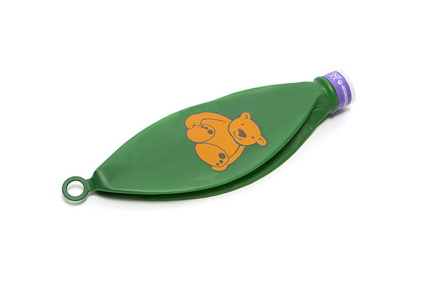 Rezervinis maišas, 1l su įdėklu kakliuke, apsaugančiu nuo sulipimo, su meškiuko Baginso paveiksliuku, jungtis 15F