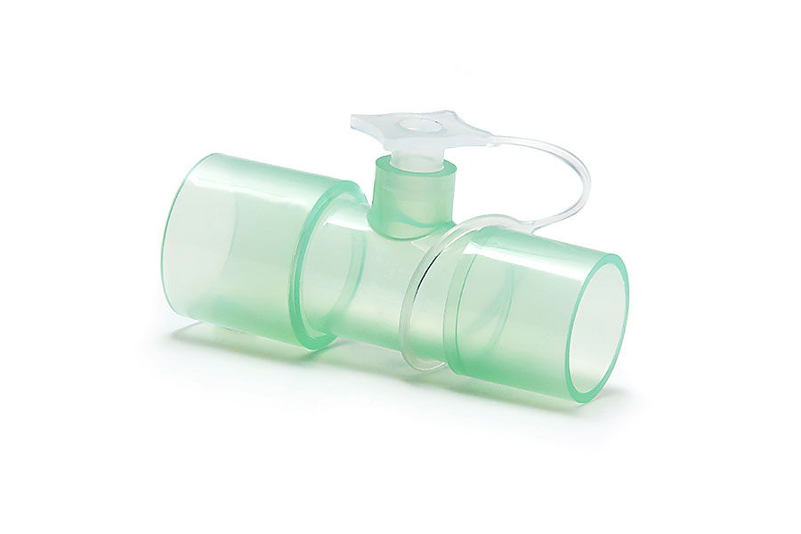 Tiesi jungtis 22M-7.6mm anga su dangteliu-22F