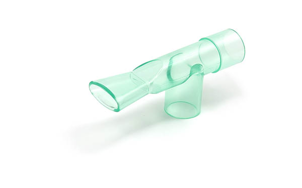 T-formos kandiklis su jungtimis 22M-22M